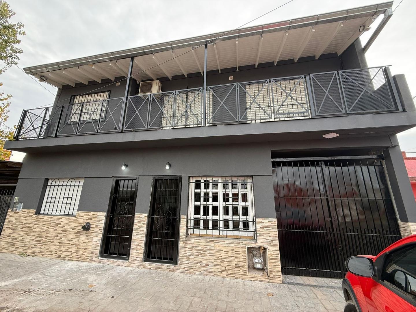A ESTRENAR! DEPTO T/CASA 2 AMB C/TERRAZA Y BALCON, CLAYPOLE!