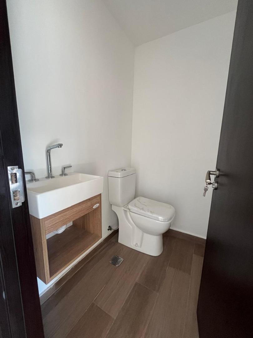 Departamento en Venta con 2 cocheras