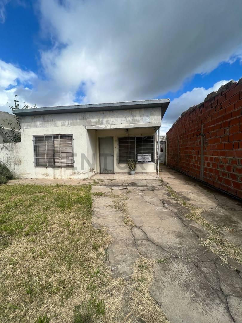 24 e/ 511 y 512 , Piso 0