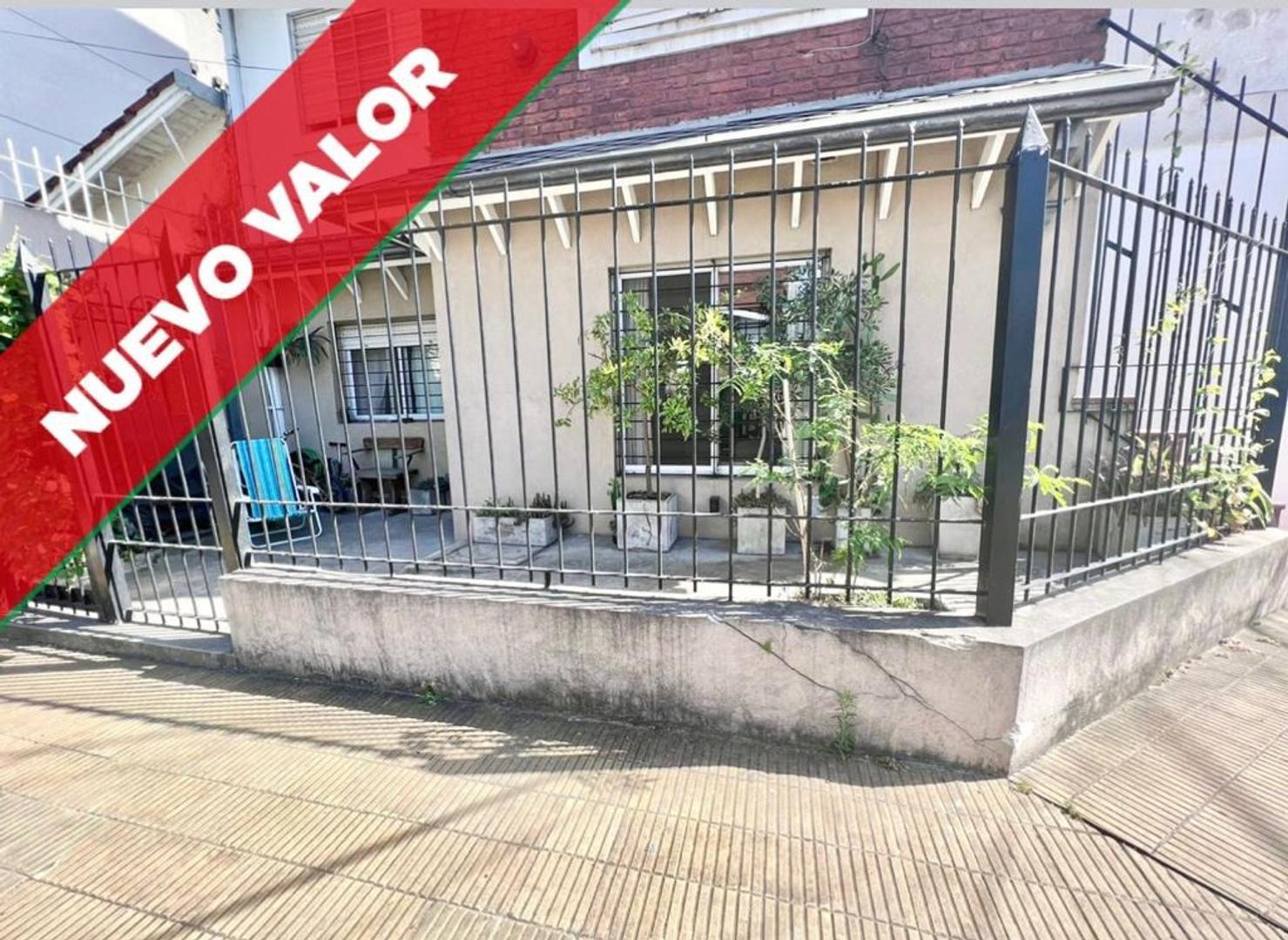 Casa en PH de tres ambientes reciclada a nuevo.