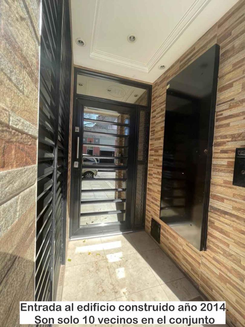 Depto Tipo Casa en Venta en Villa Luro, USD 115.000