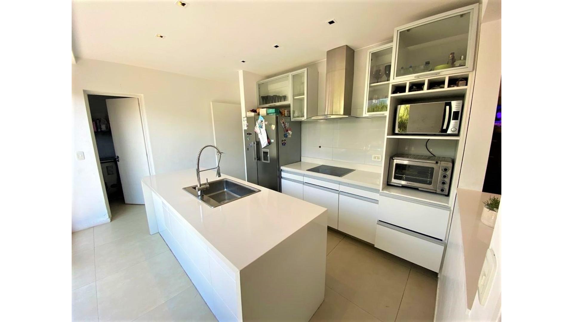 Casa en Venta de 4 dormitorios