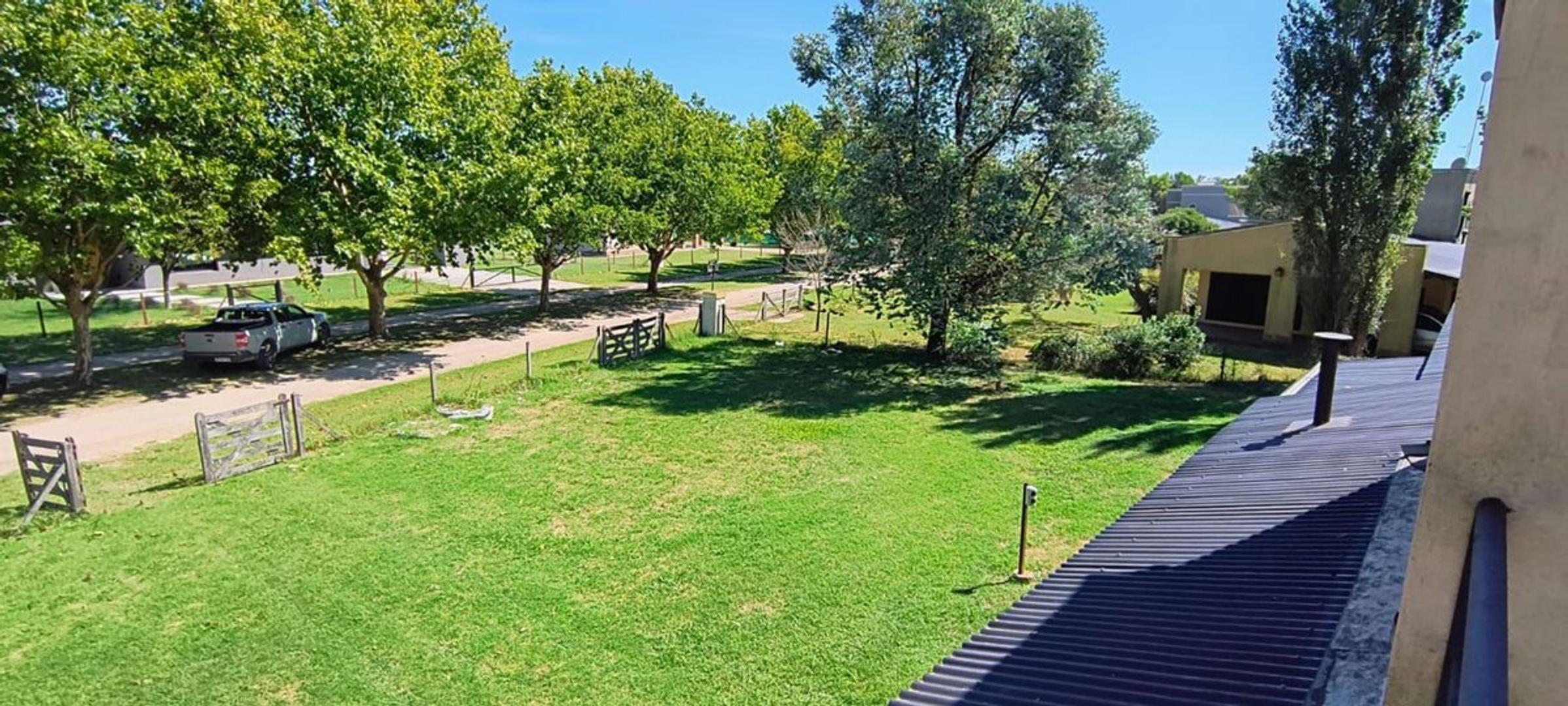 Casa en Venta en Carlos Keen, USD 164.900