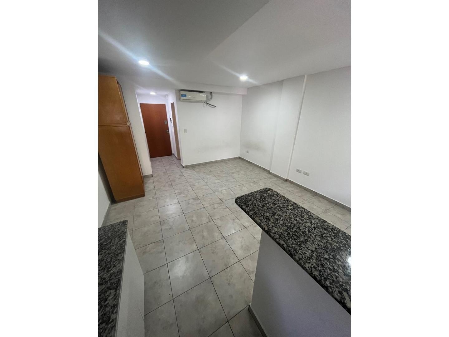 Departamento en Venta en Abasto, USD 48.000