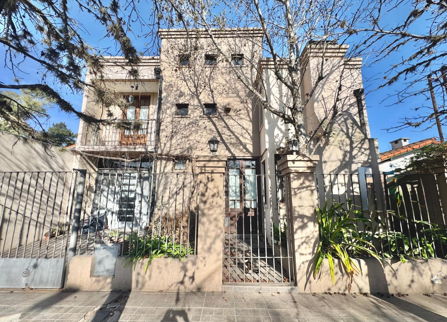 CASA 4 AMBIENTES EN VENTA ITUZAINGO