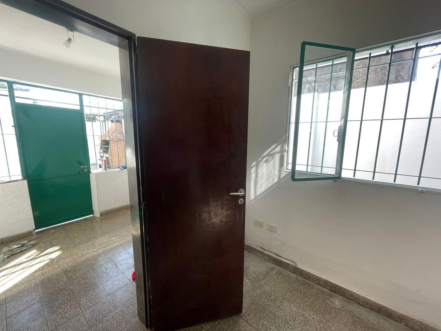 Casa en Alquiler en La Plata, $ 990.000