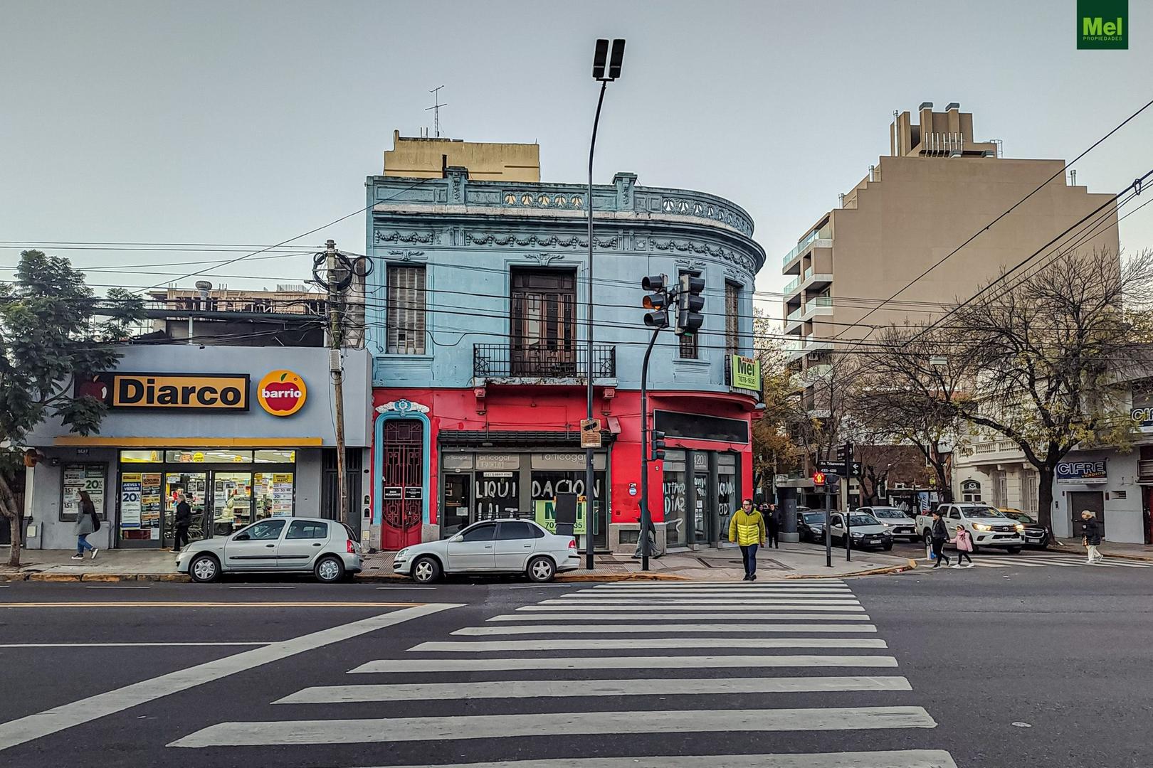 Depto Tipo Casa en Alquiler de 5 ambientes