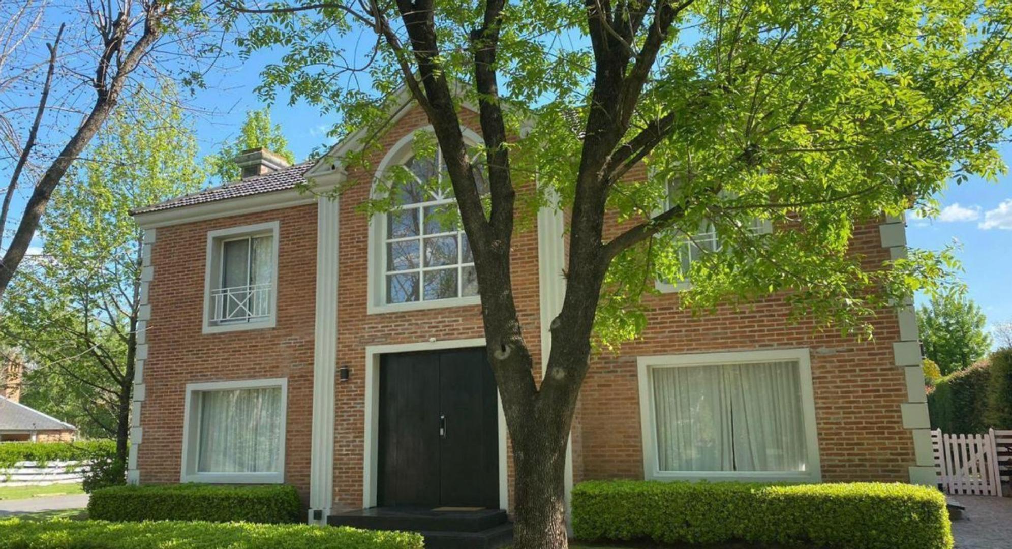 CASA ALQUILER TEMPORAL PILAR MAYLING