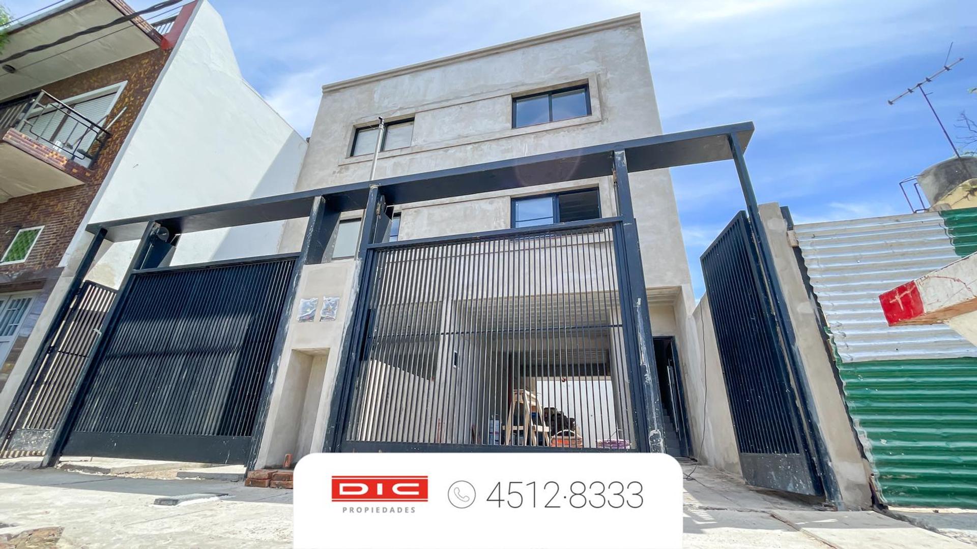 Duplex - Unidad Derecha - 2 dormitorios Venta - Munro