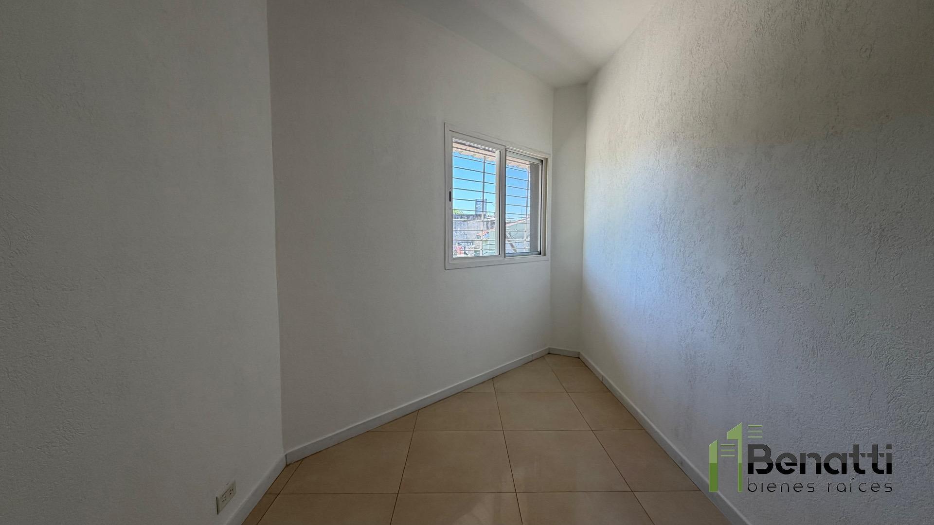 Departamento en Alquiler en Ramos Mejia, $ 800.000