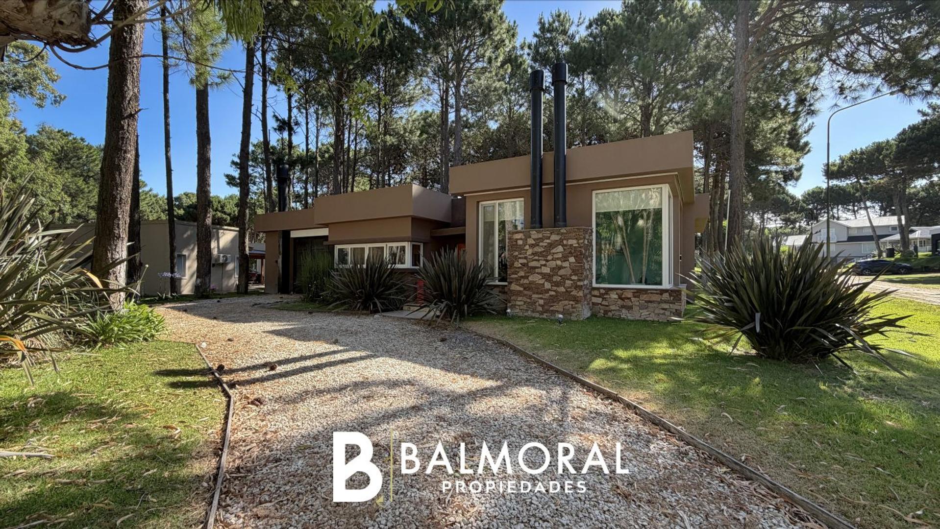 Casa de 4 dormitorios en Alquiler en Norte Tennis