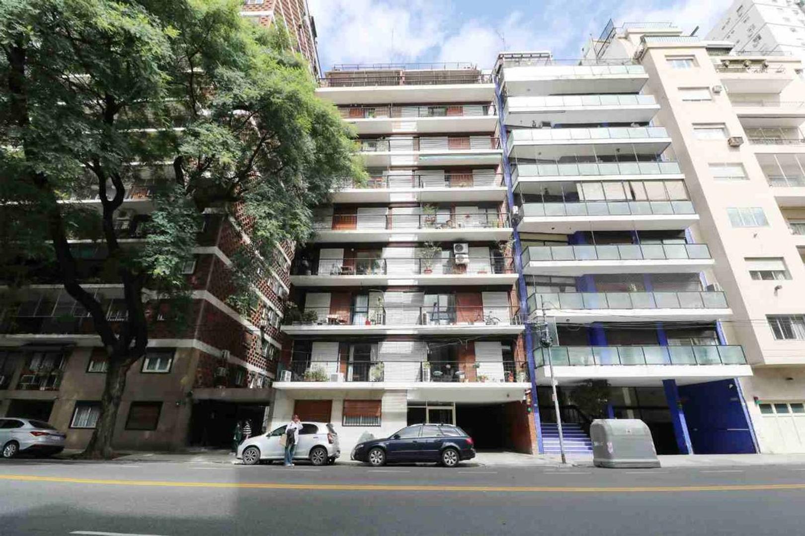 LAS CAÑITAS VENTA DPTO 4 AMBIENTES COCHERA