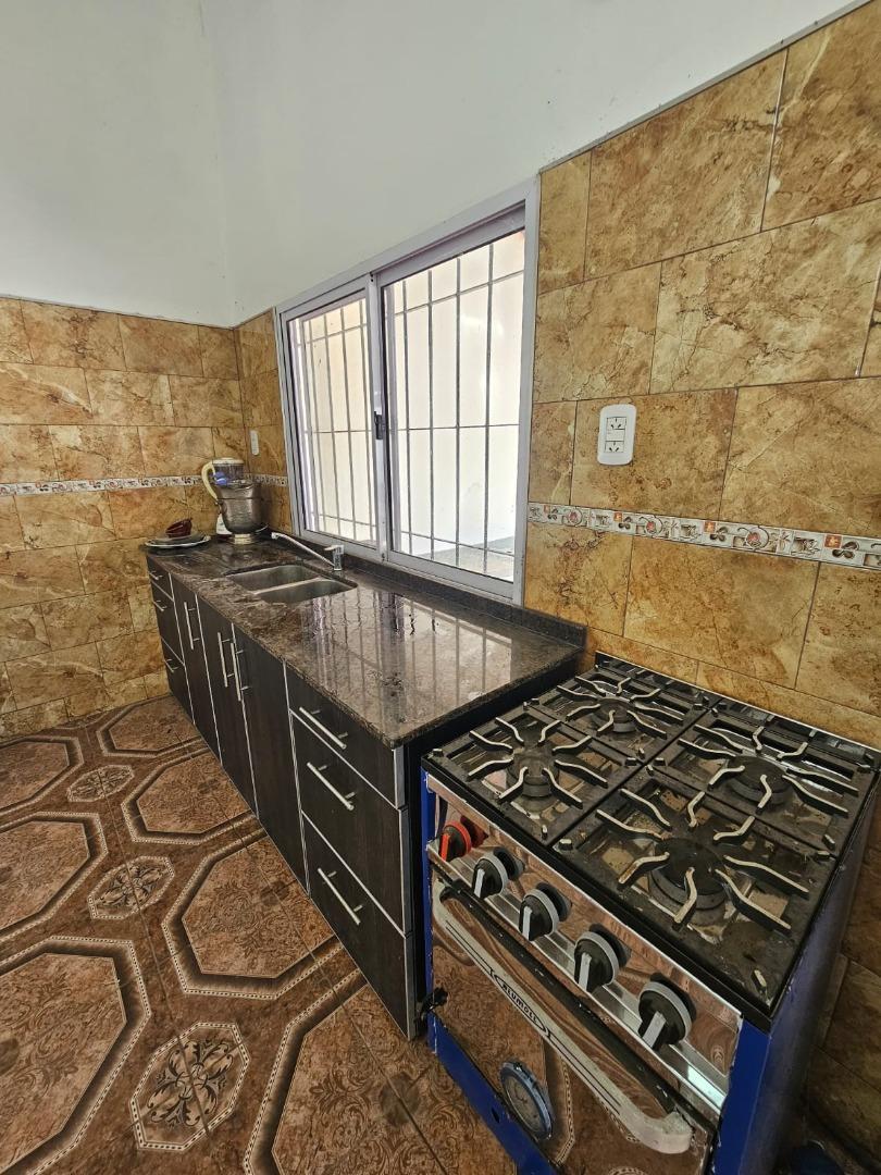 Casa en Alquiler Temporal con 3 cocheras