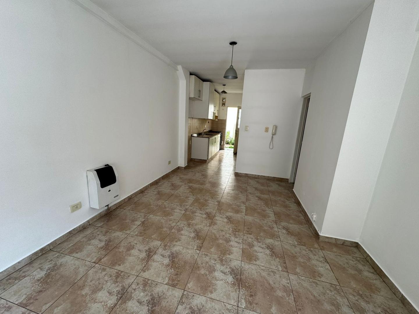 Departamento en Alquiler en Centro, $ 690.000