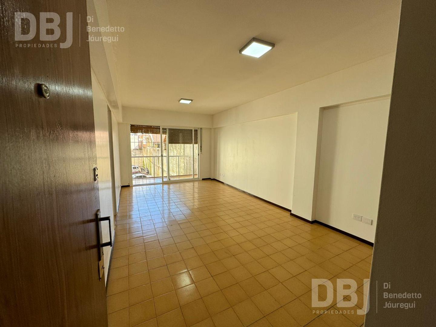 ALQUILER DEPARTAMENTO MONOAMBIENTE CON COCHERA EN SAN CRISTOBAL