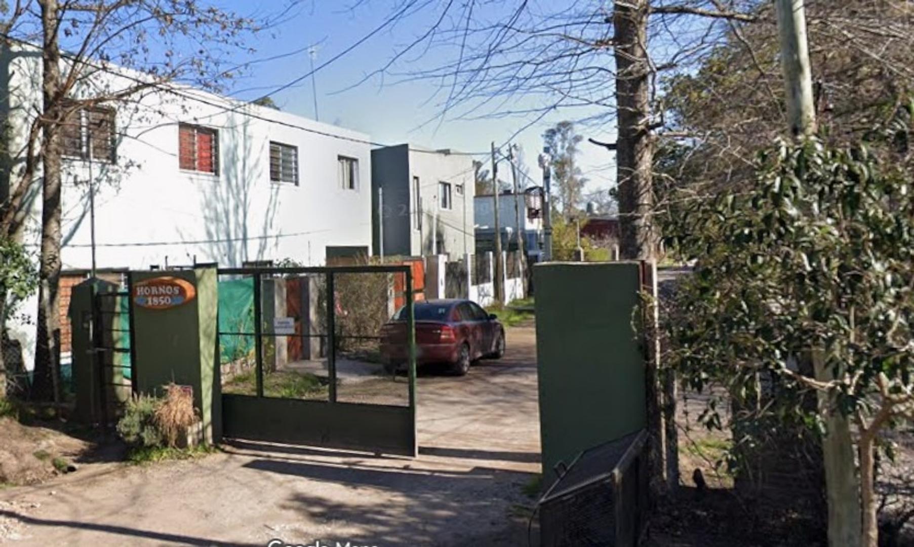 Casa en Alquiler con 5 cocheras