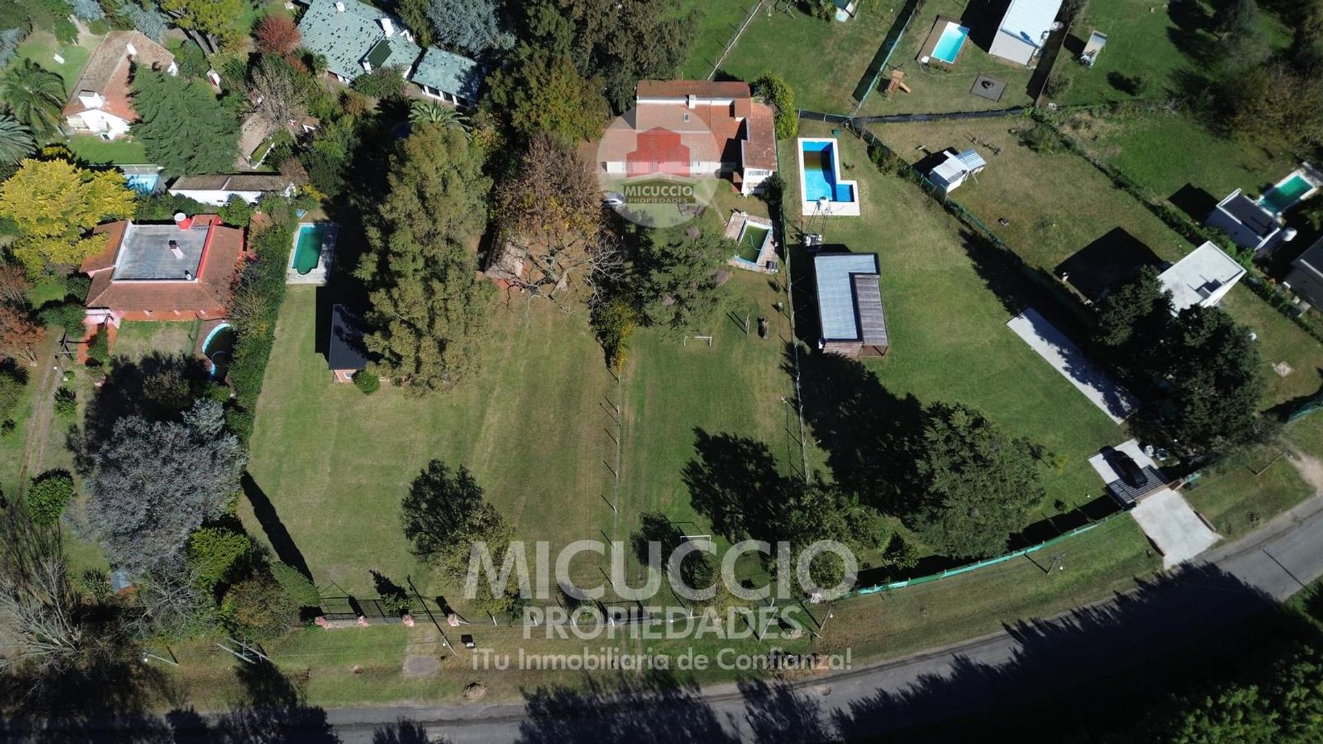 Casaquinta en venta | Kennedy N°1650 | Barrio El Cazador