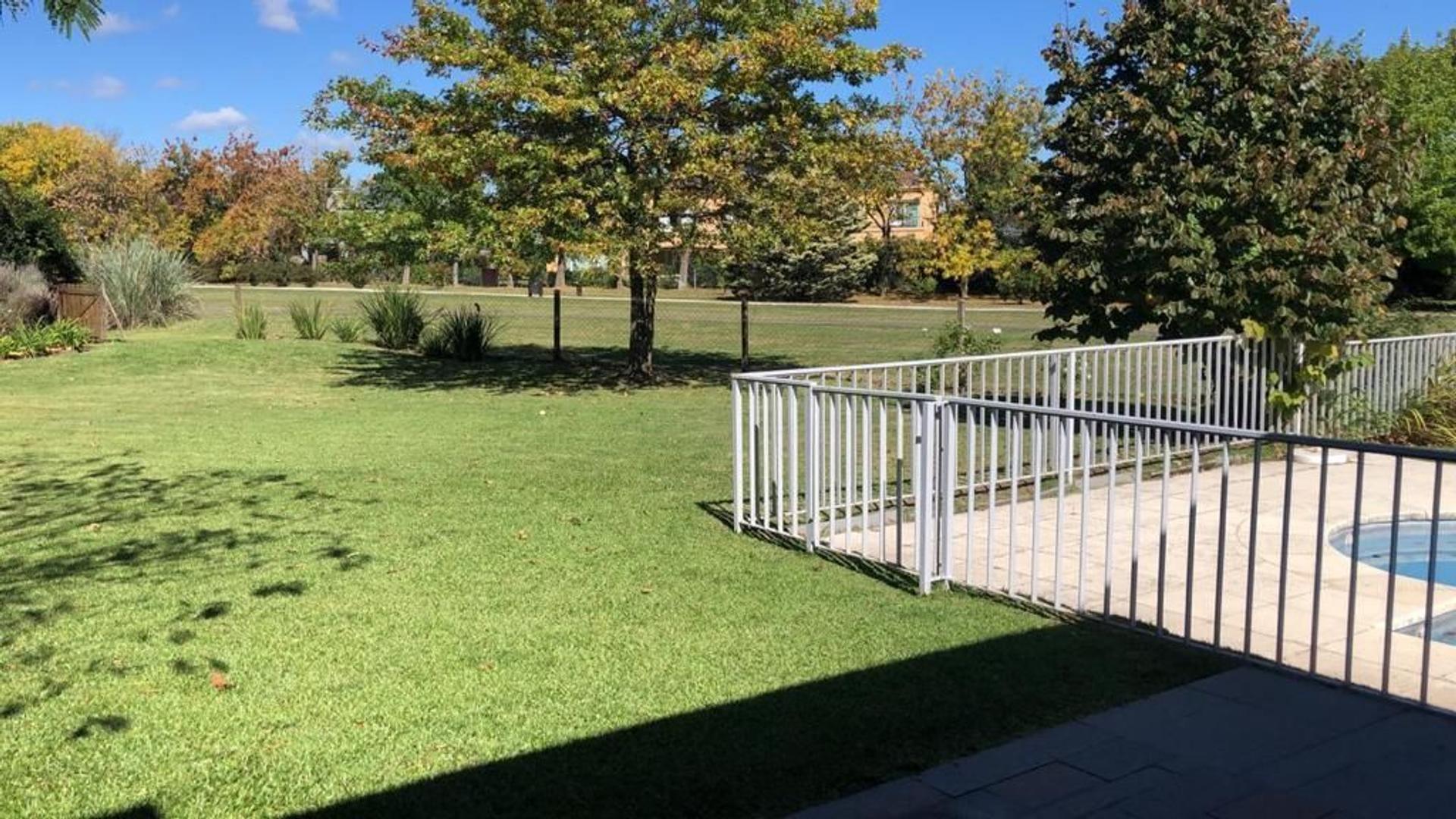 Casa en Venta en Del Viso, USD 930.000