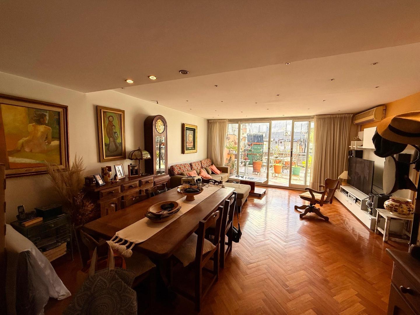 Departamento en Venta con 1 cocheras