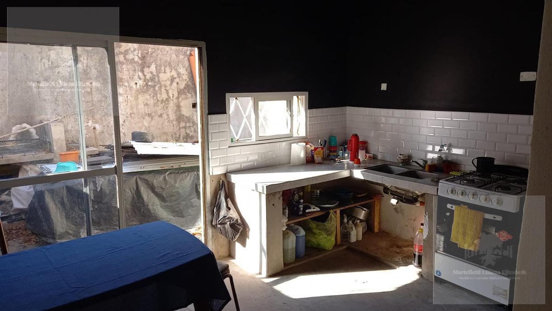 Depto Tipo Casa 2 ambientes con 1 baño