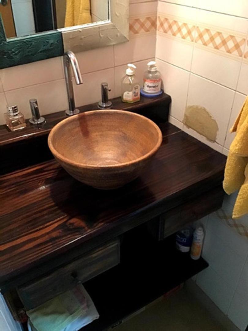 Casa 2 ambientes con 1 baño