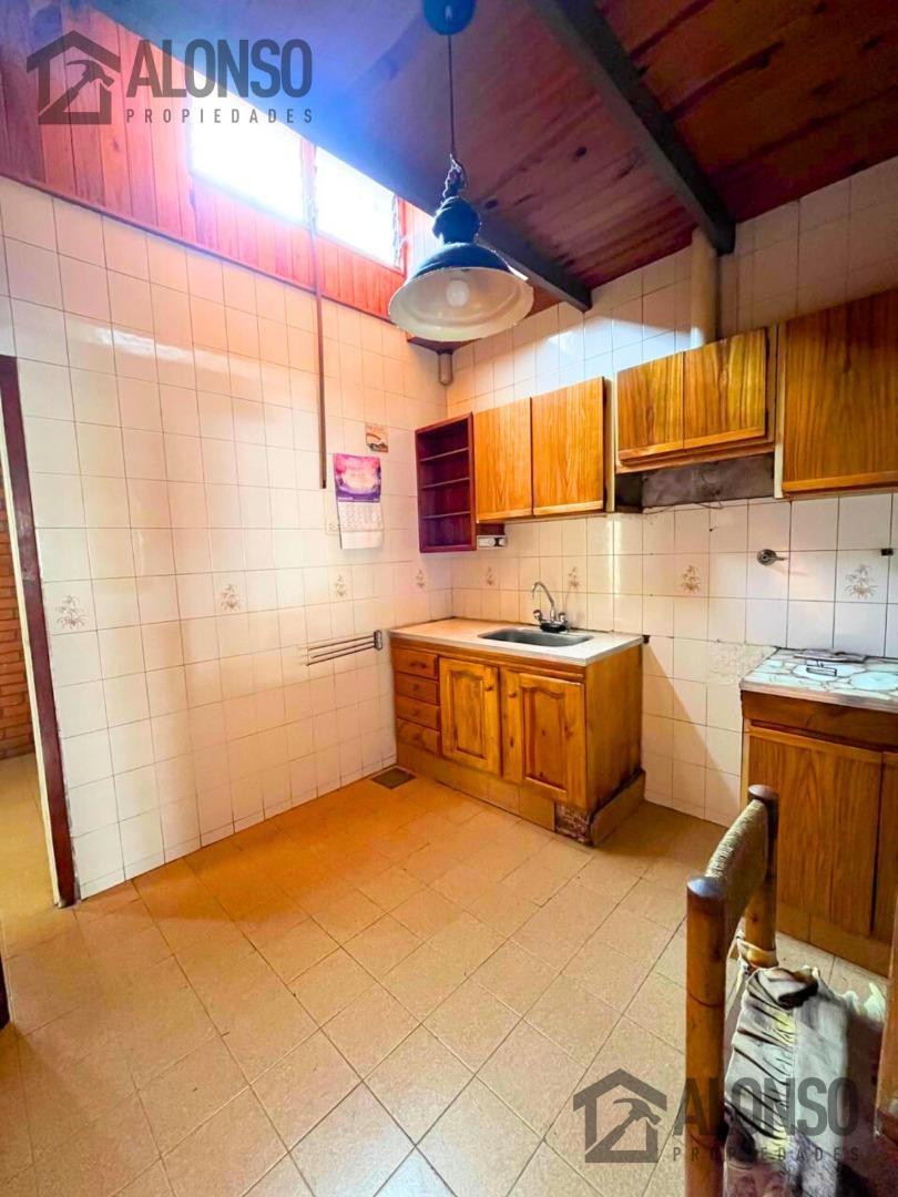 Casa 3 ambientes con 1 baño