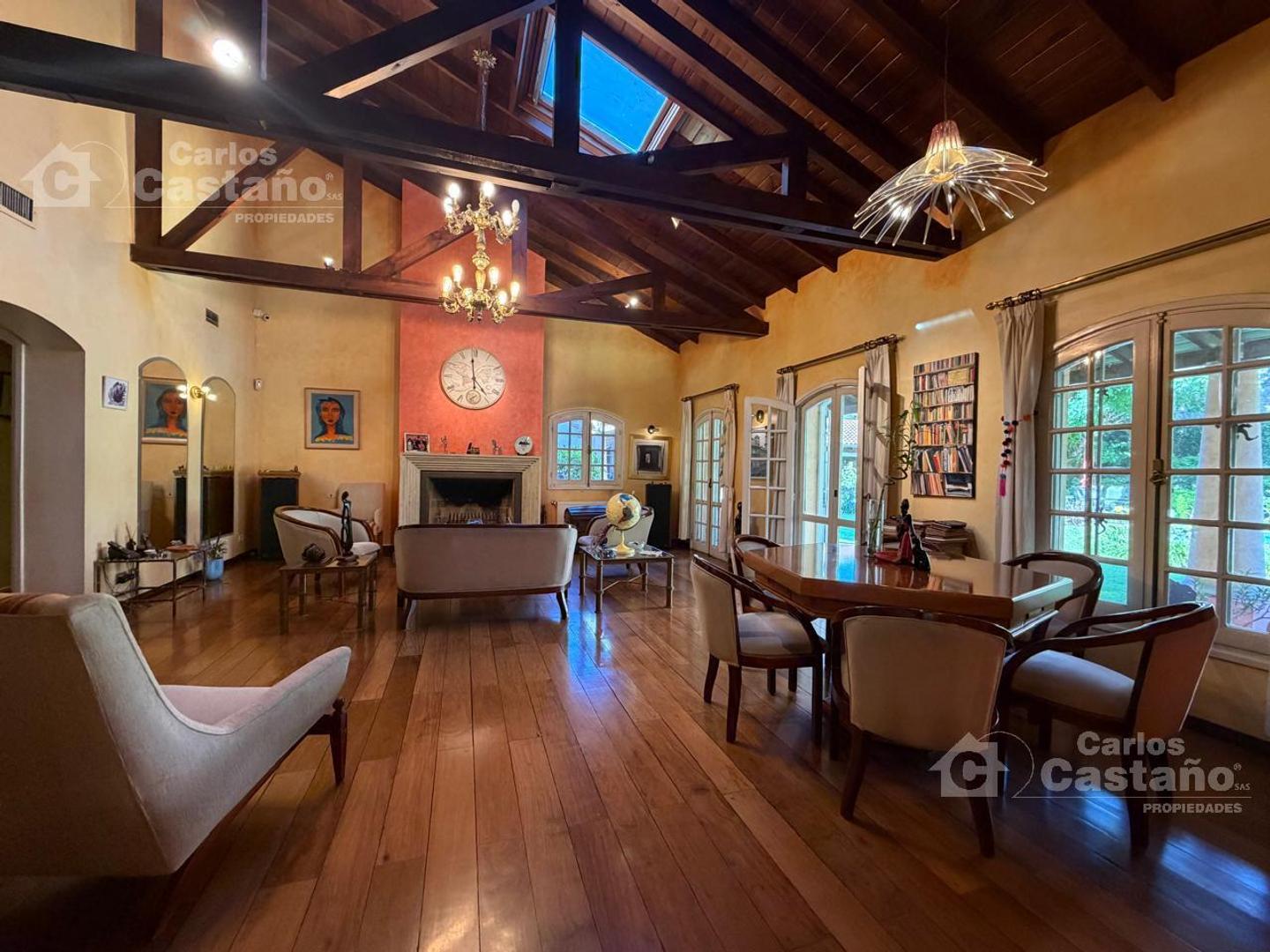Casa en Venta de 4 dormitorios