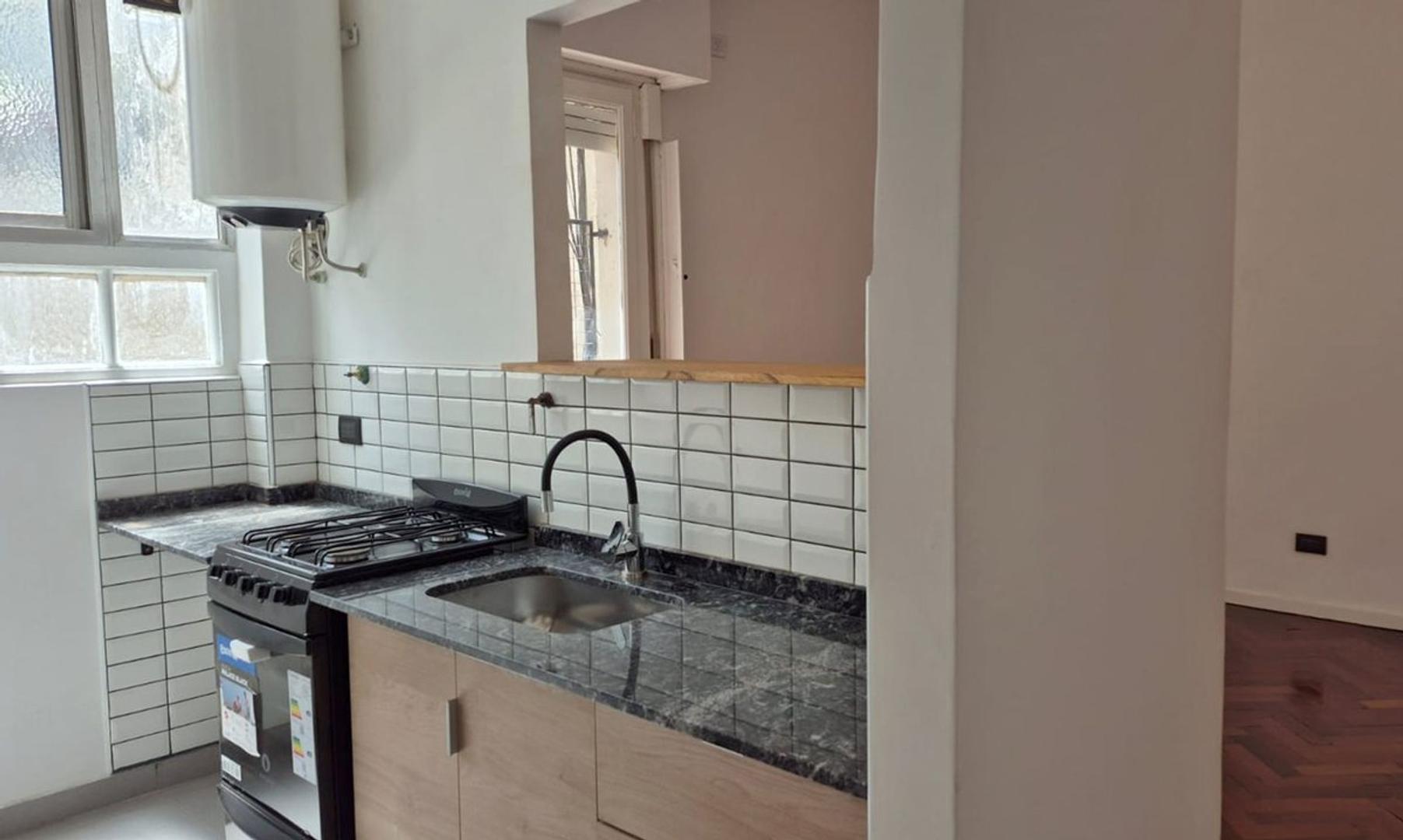 Jerónimo Salguero 100