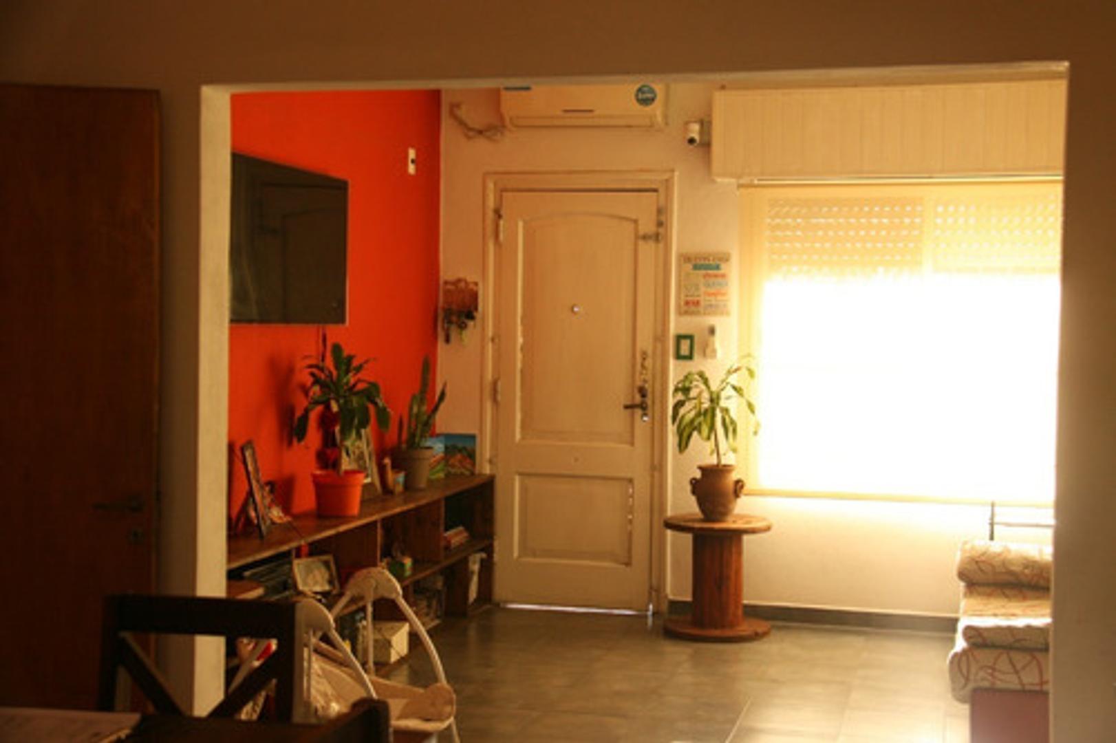 Depto Tipo Casa en Venta de 2 dormitorios