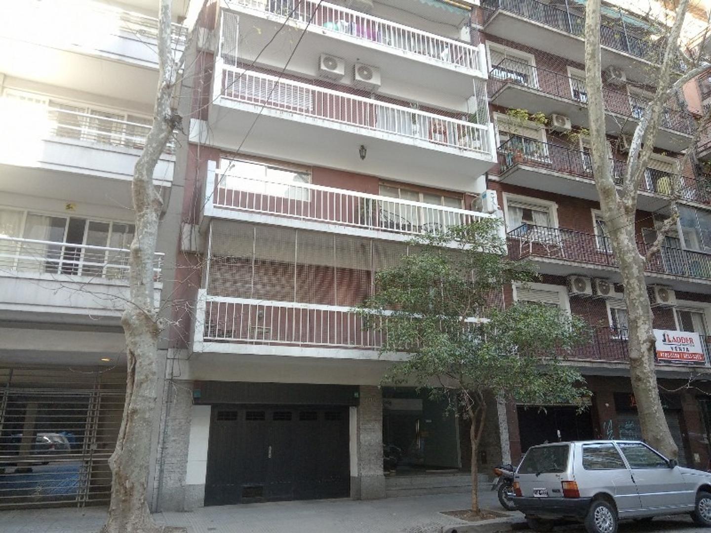 Deptartamento C/2Patios Gurruchaga al 2100