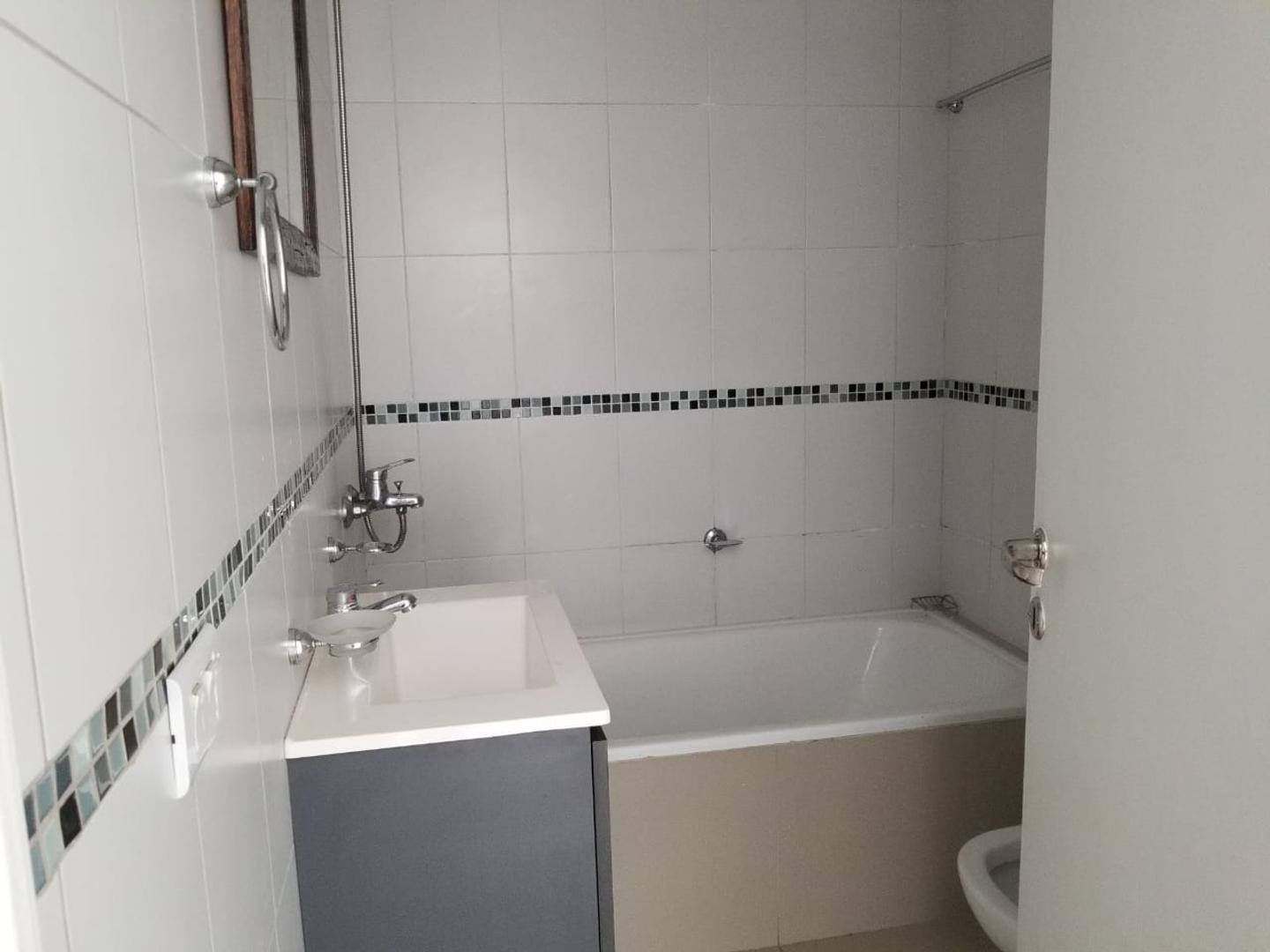 Departamento en Alquiler en Centro, $ 600.000