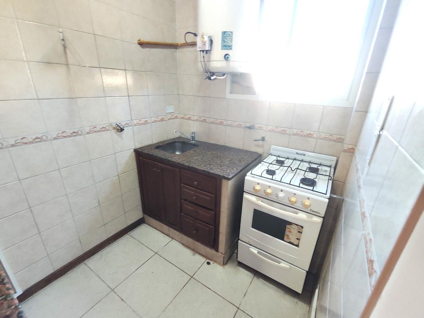 Departamento 3 ambientes con 1 baño