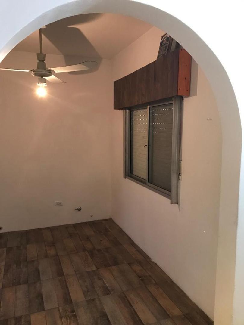 Casa en Venta en Berazategui, USD 49.000