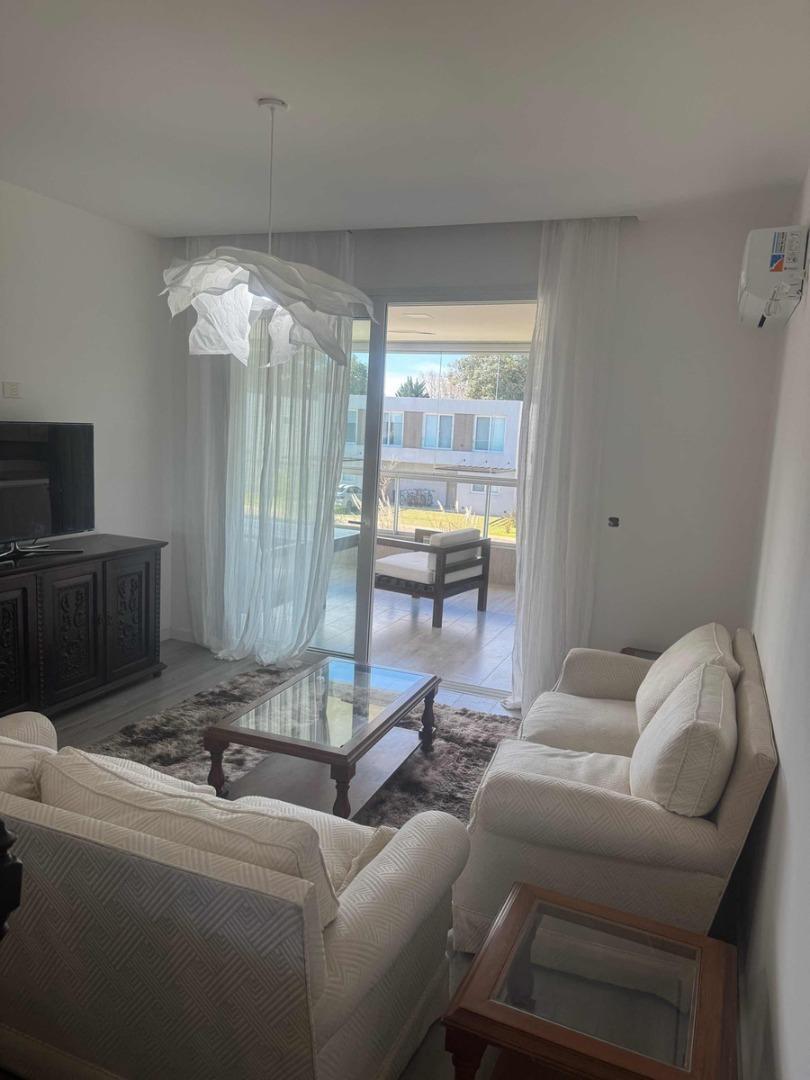 Departamento en Alquiler de 3 ambientes