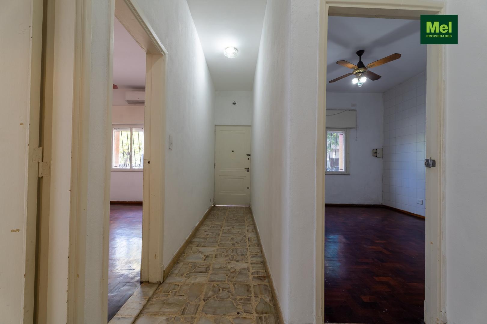 Casa 3 ambientes con 1 baño