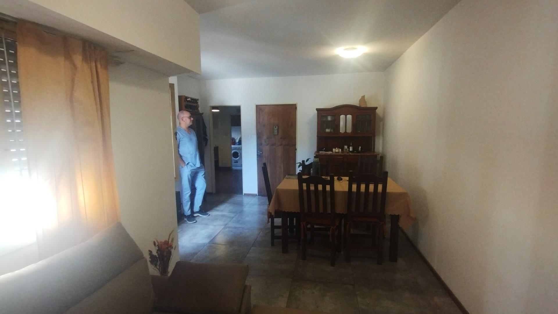 Pueyrredón 1600, Piso 1