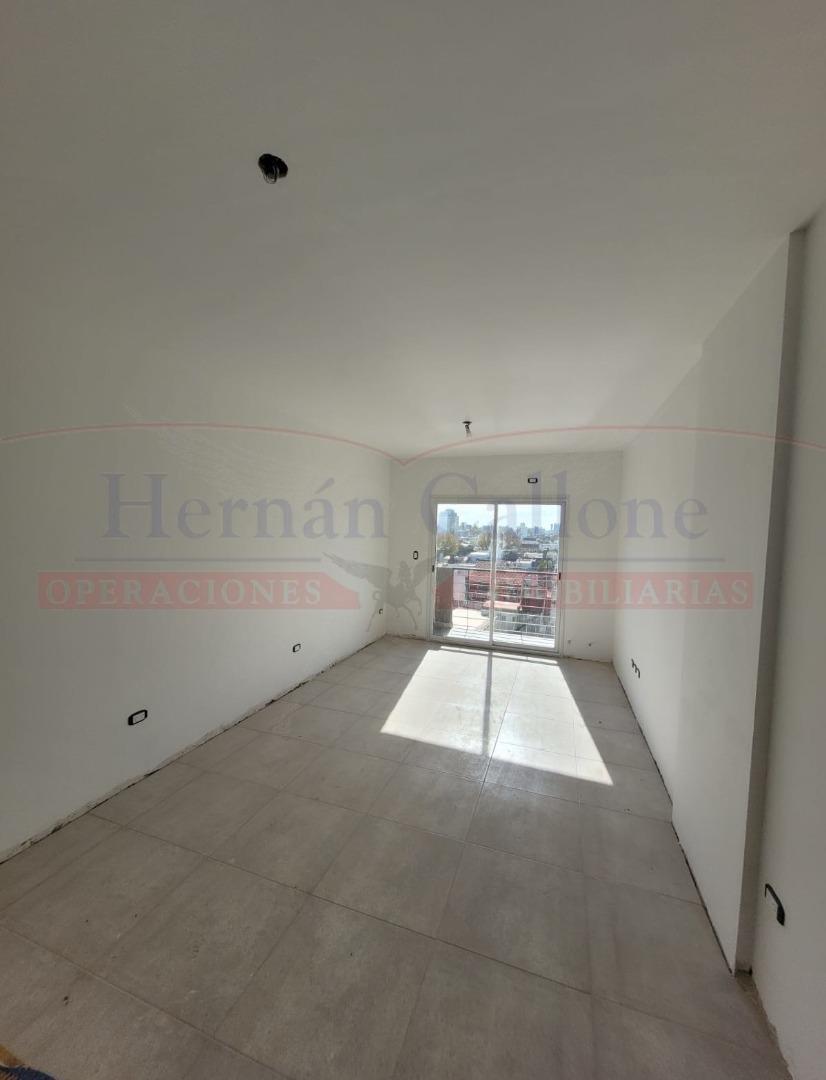 Av. Maipú 300 , Piso 1-5