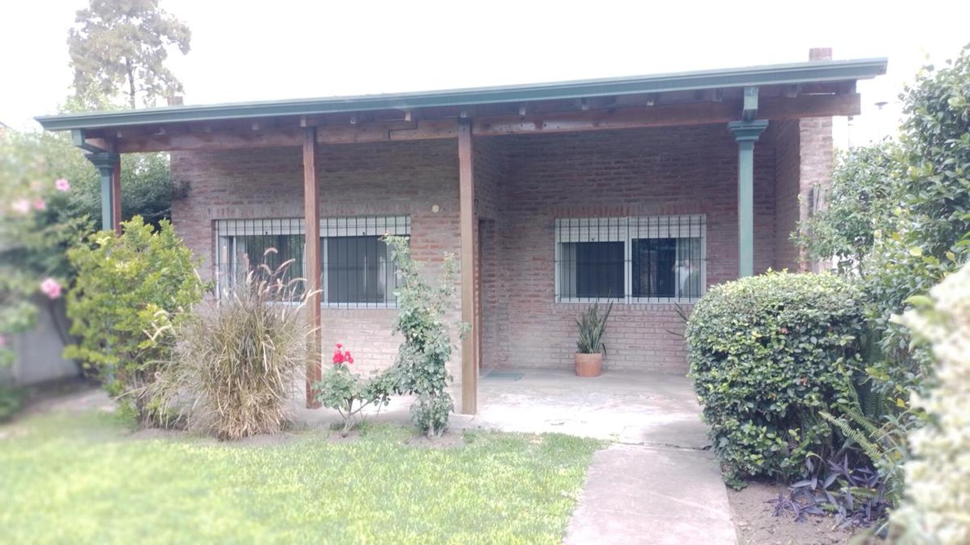 Casa en venta en 462 E/ DIAG. 4 y 14B City Bell Argenprop