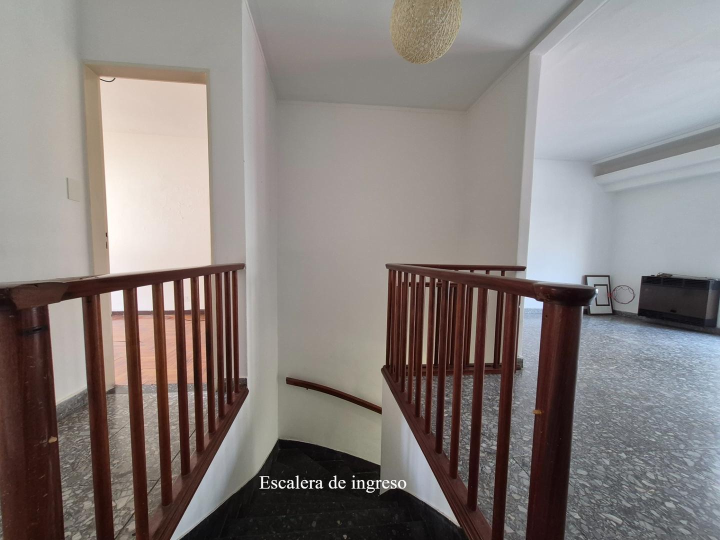 Depto Tipo Casa en Venta en Colegiales, USD 250.000