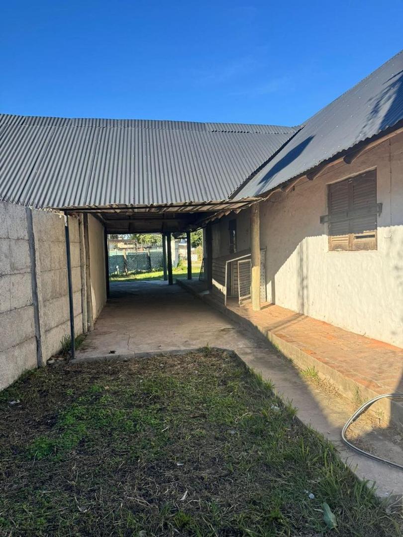 CASA ESTILO CABAÑA  BARRIO LOS CONQUISTADORES