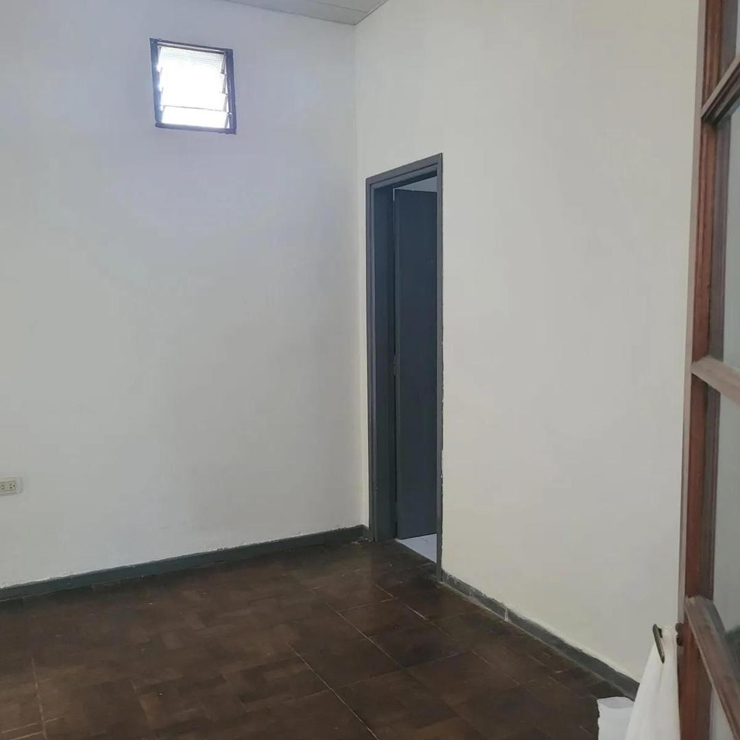Depto Tipo Casa 2 ambientes con 1 baño