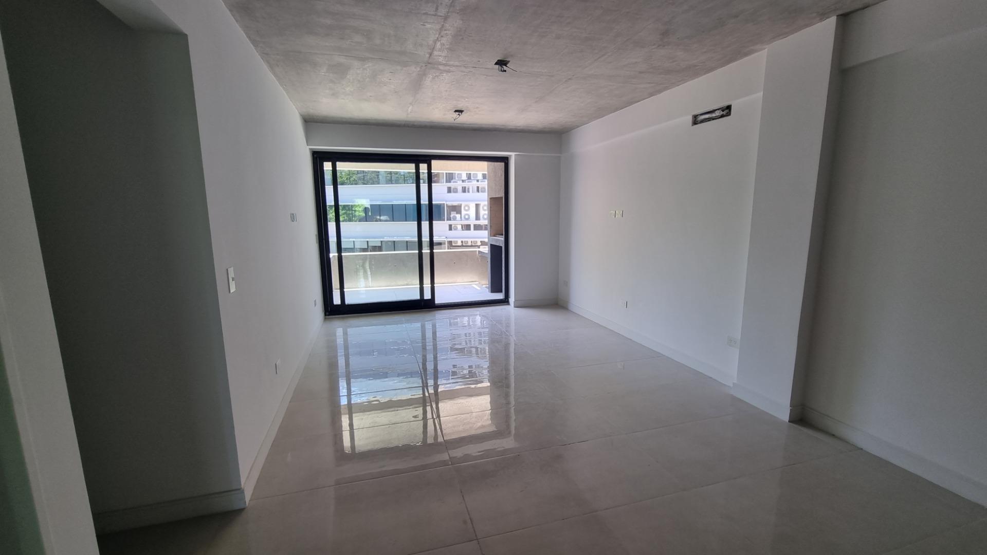 2 AMBIENTES C/DORM SUITE 2 BALCONES  1 C/ PARRILLA