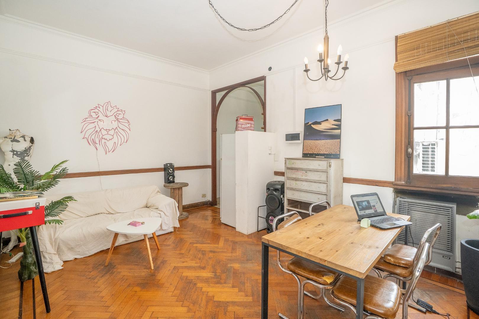 Venta 3 Amb. C/Depen.  San Nicolas Luminoso