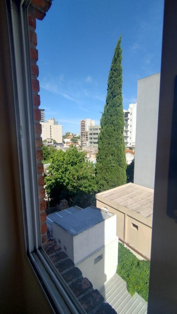 Pascual Pastorino 514 , Piso 4