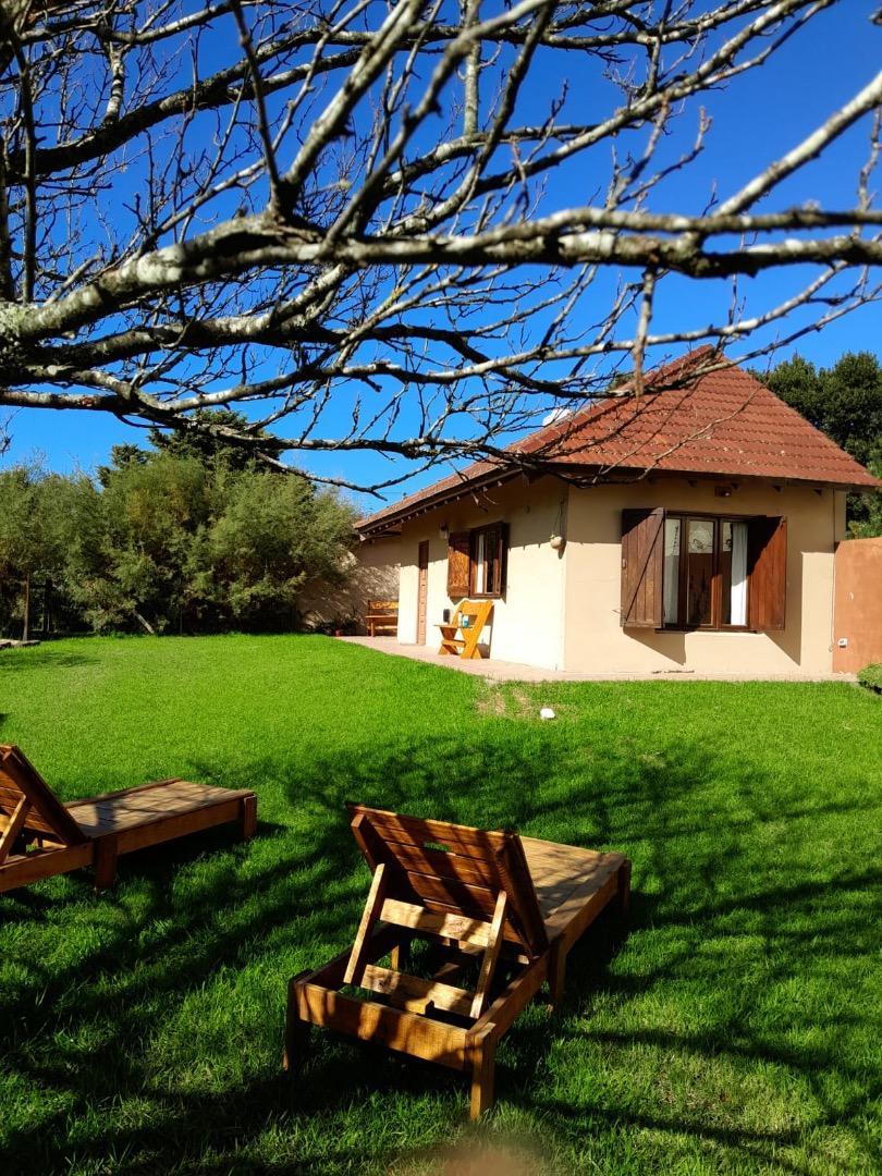 Casa 2 ambientes con 1 baño