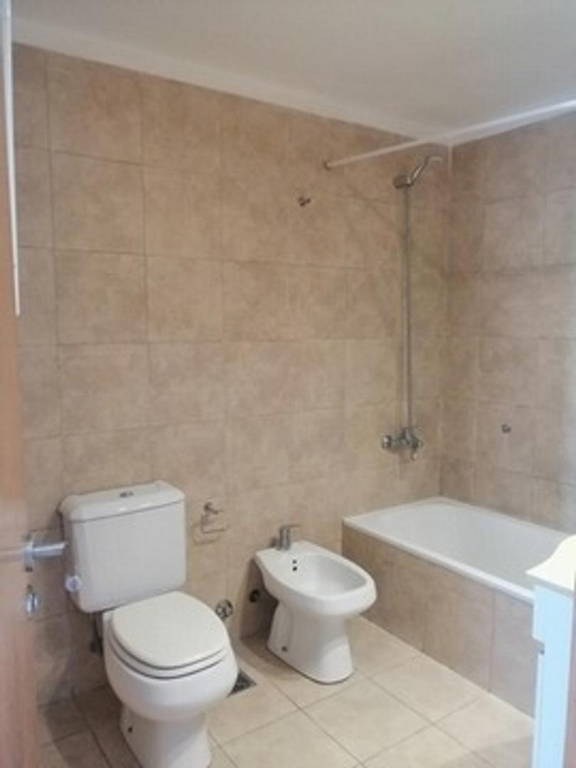 Scalabrini Ortiz  1400