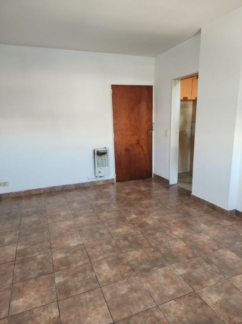 Avenida Mitre 5760 , Piso 10