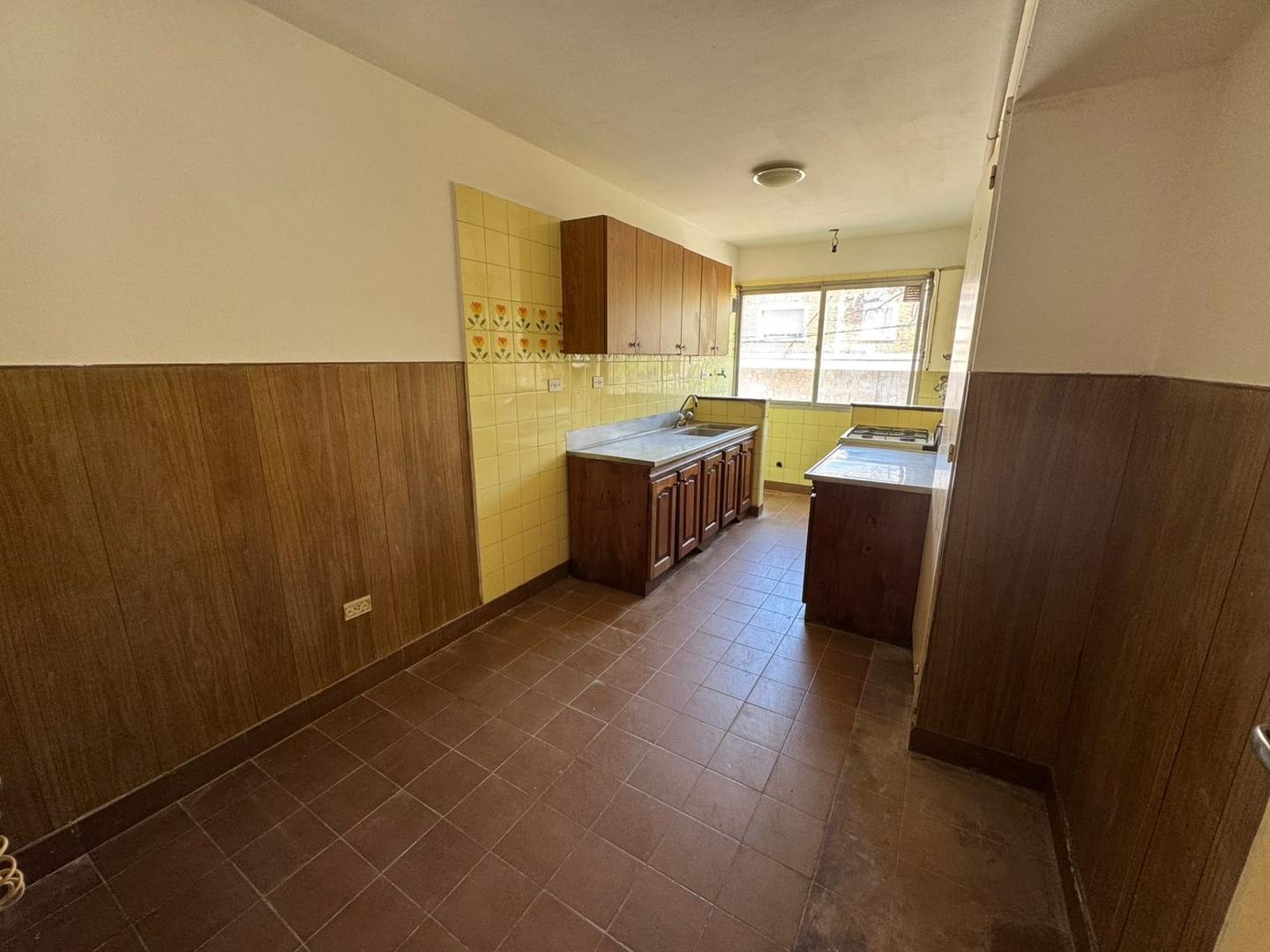 Departamento en Alquiler en Zarate, $ 650.000