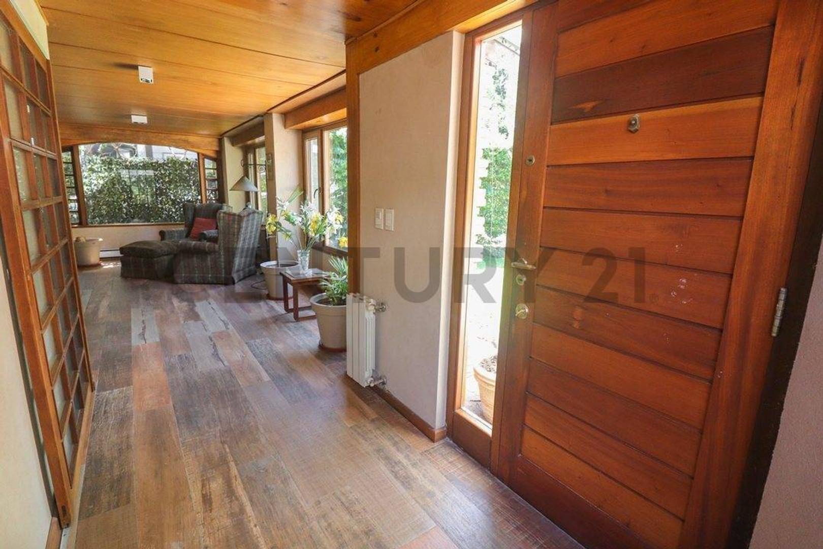 Camino Real Morón 1500, Piso 0