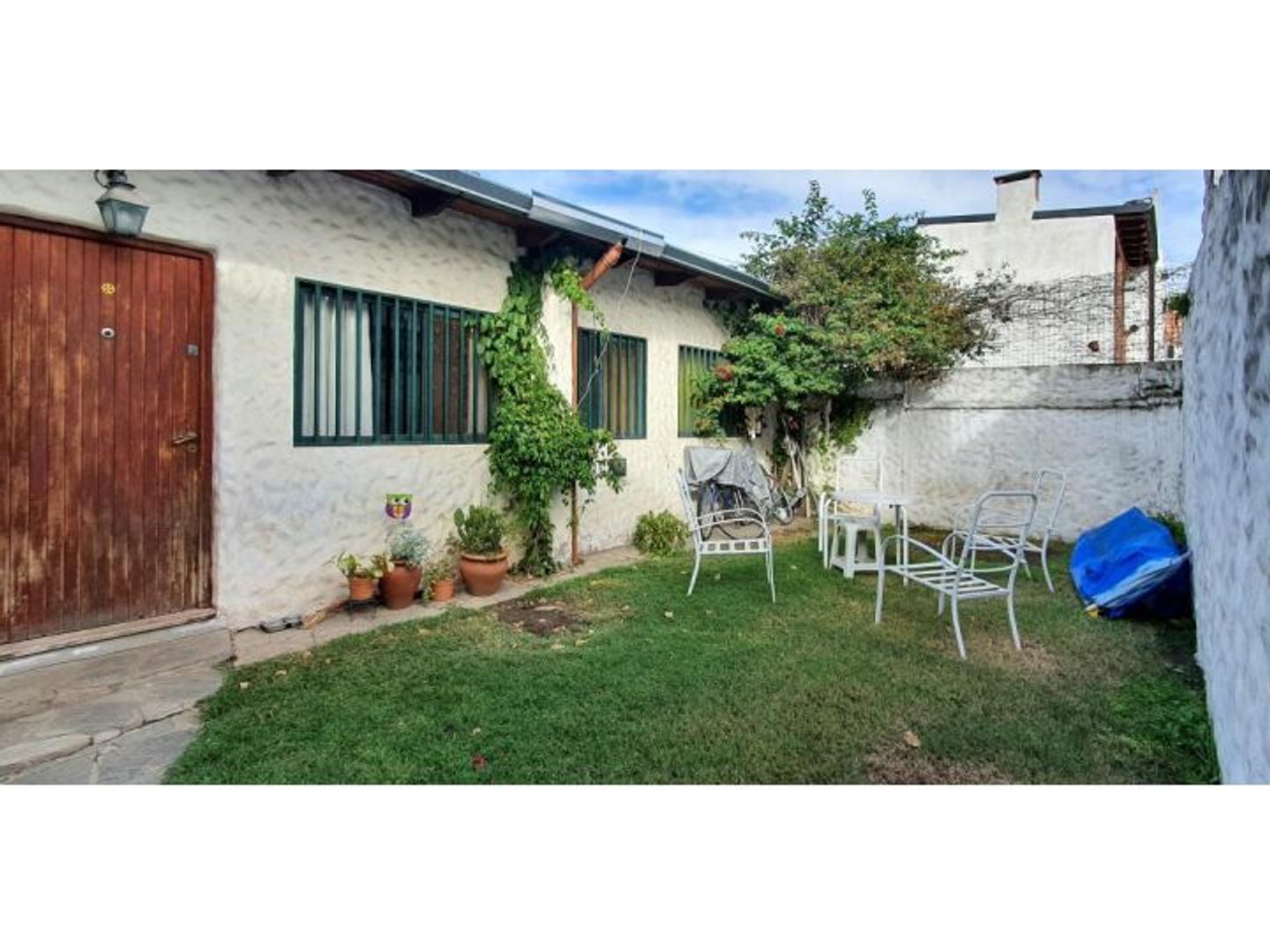 Benegas 7778 , Piso 0